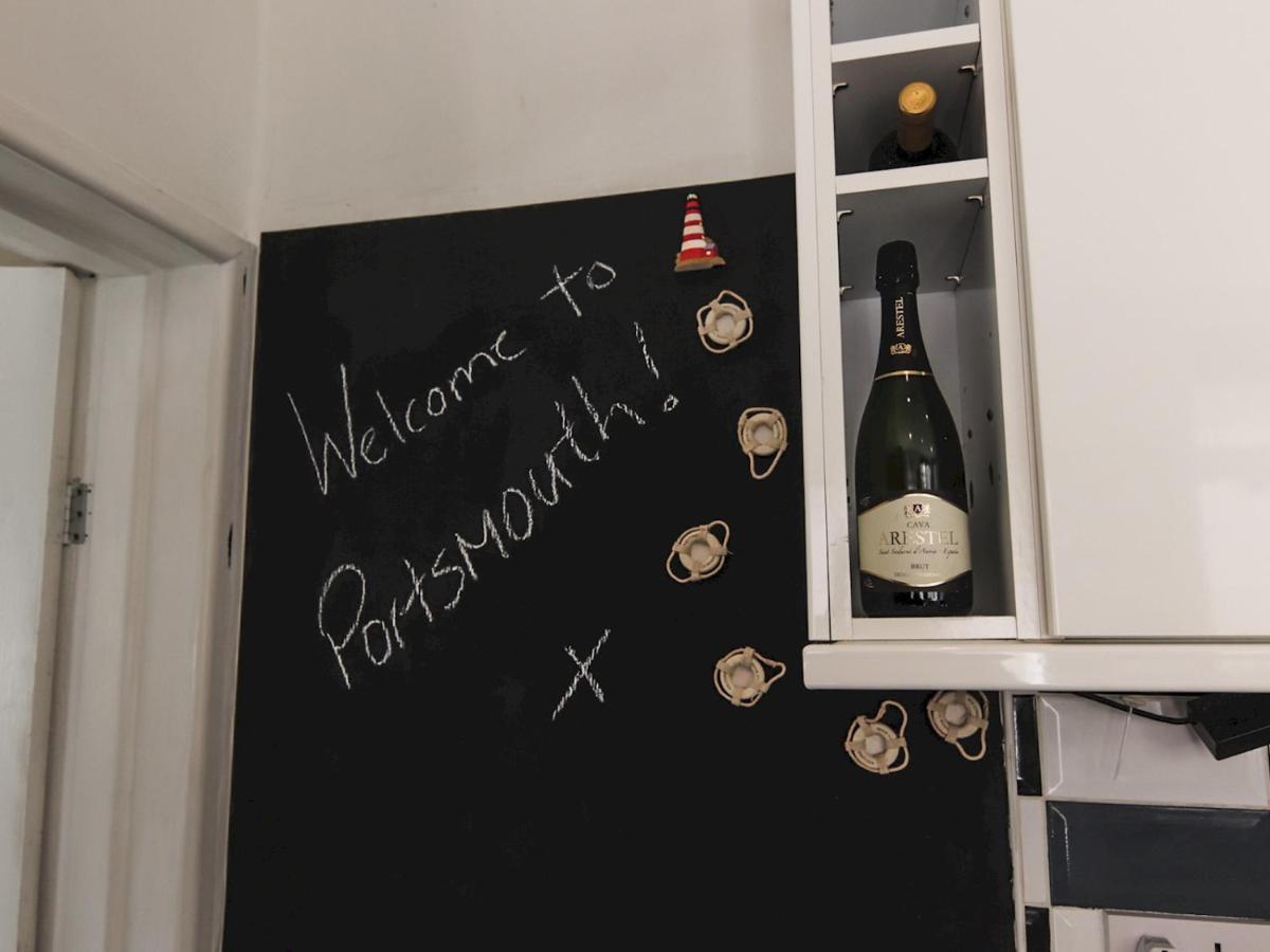 Hébergement de vacances Pass The Keys 2bed W Garden Bar 10min Walk To Central Southsea Portsmouth