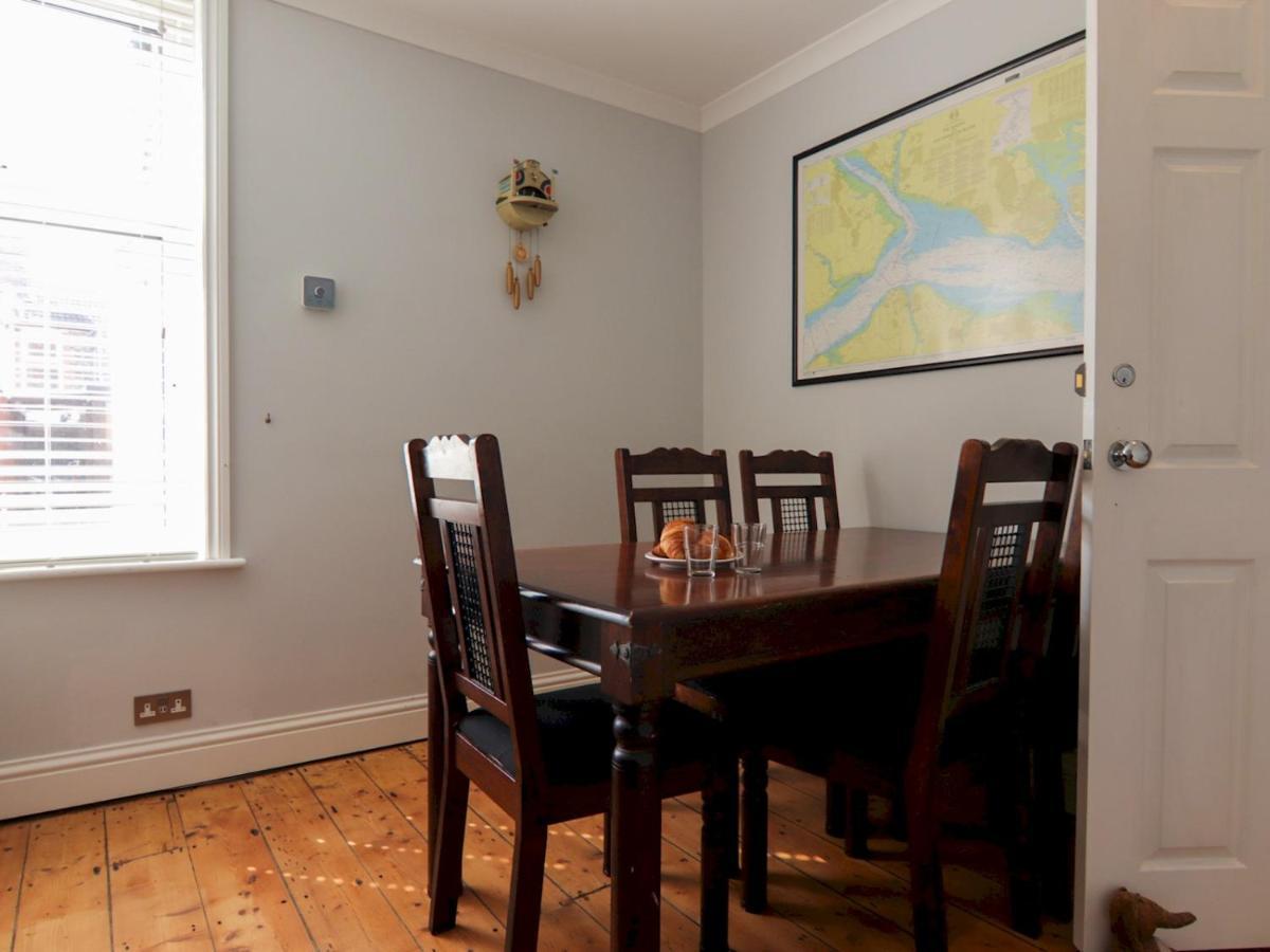 Pass The Keys 2bed W Garden Bar 10min Walk To Central Southsea * Portsmouth