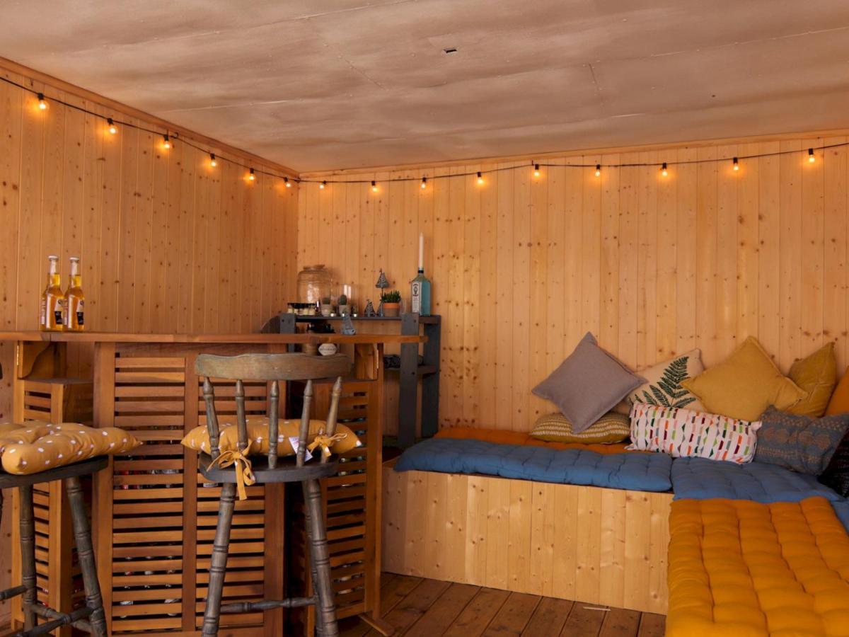 Pass The Keys 2bed W Garden Bar 10min Walk To Central Southsea *